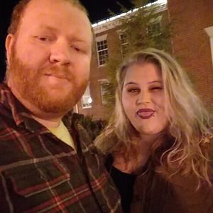 Meet your Posher, Derrick